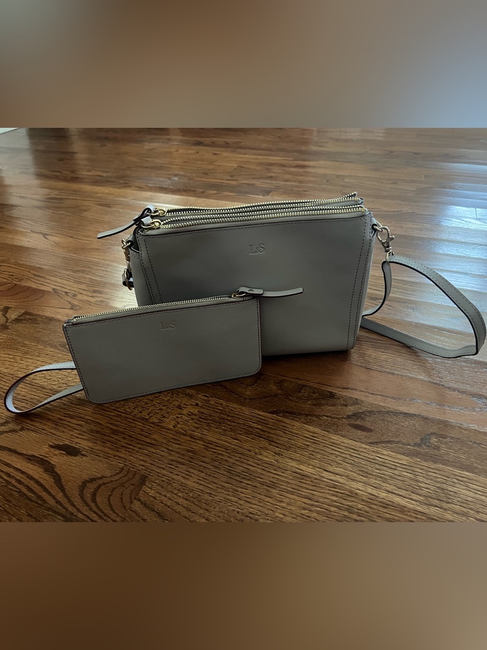 Lo & Sons Crossbody Bag with Matching Wristlet